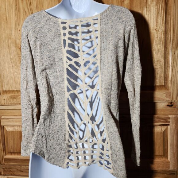 Women’s Tops Bundle – Size Small (4 Pieces, Mixed Brands) - Picture 3 of 9